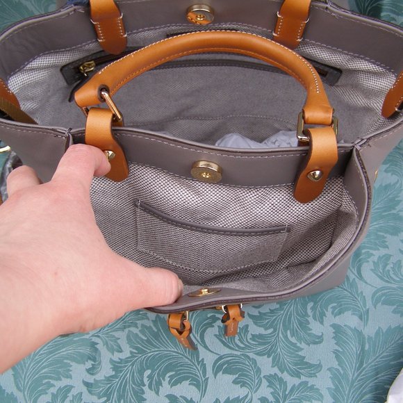 NWT Dooney & Bourke Smooth Leather Dawson Satchel in Taupe - Picture 14 of 16